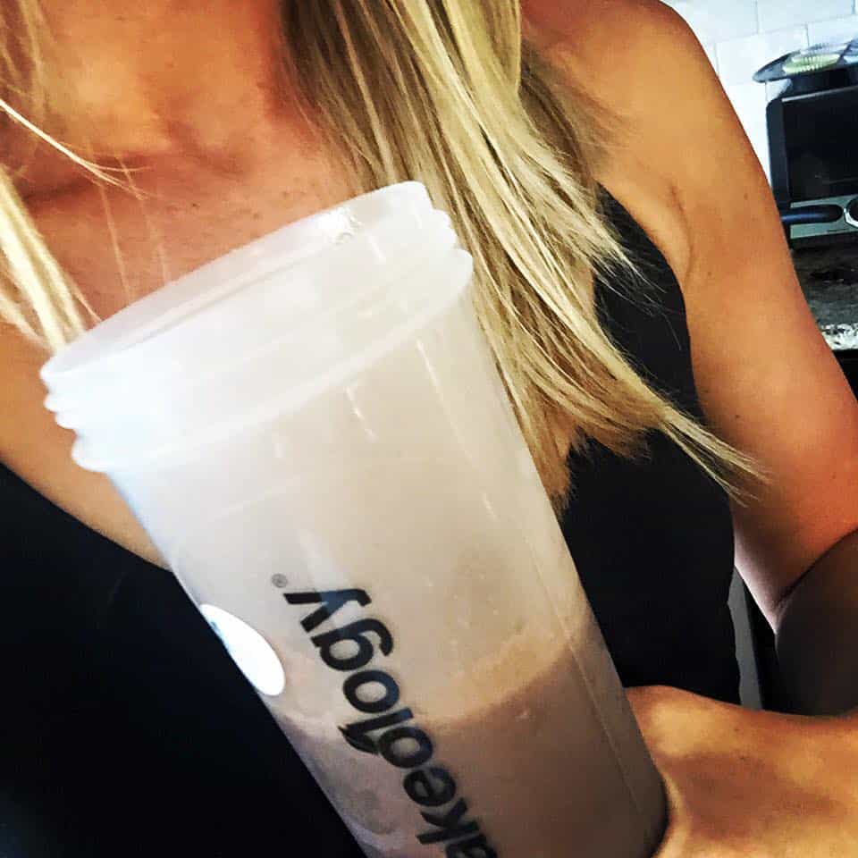shakeology, superfood meal replacement