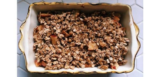 healthy apple crisp, apple crisp, dessert, healthy dessert,